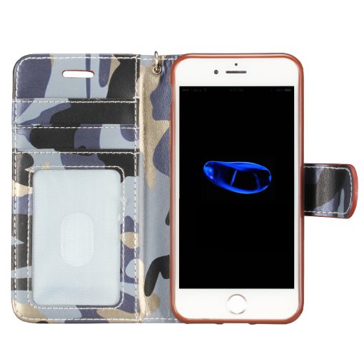 Legerprint Flipcase Apple iPhone 7 Plus Metallic Blauw